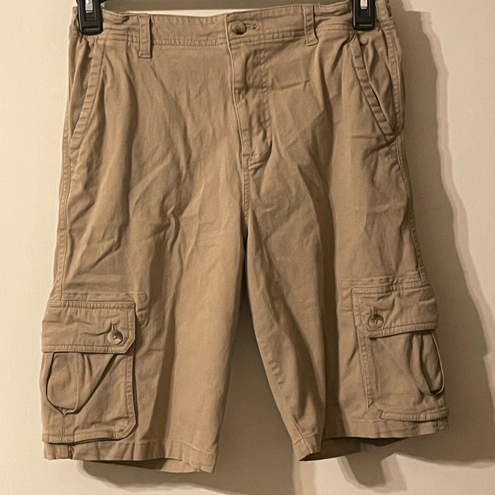 💙Boys Cargo Shorts. Size 18. Khaki. Great Condition. Clean‼️Final Price ❣️ - Picture 4 of 6